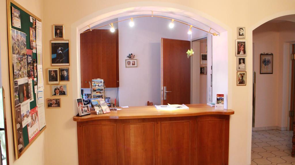 Hotel Josefa Salzburg Bagian luar foto