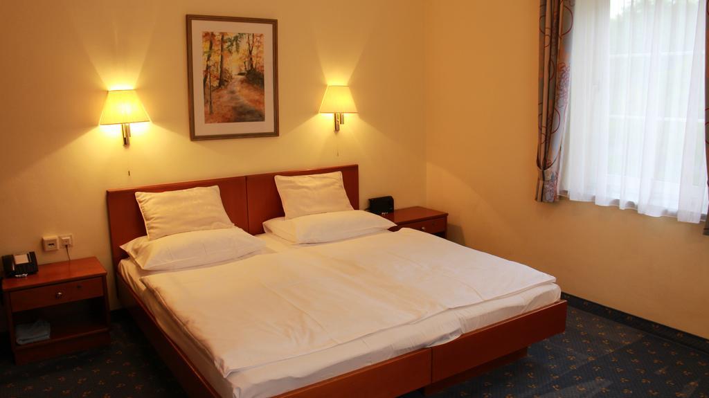 Hotel Josefa Salzburg Bagian luar foto