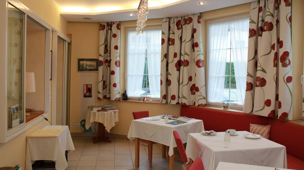 Hotel Josefa Salzburg Bagian luar foto